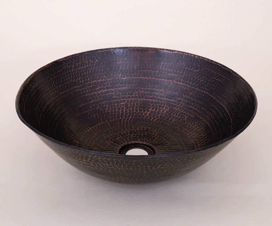 Round Vessel Sink with Rounded Edge in Copper
